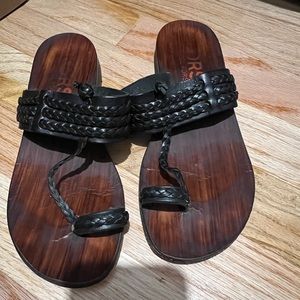 Michael Kors Toe Ring Thong Slip Ons